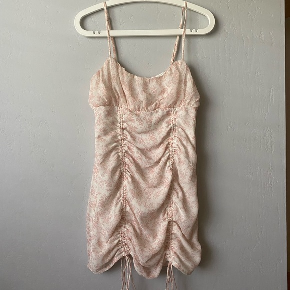 NWT Princess Polly Ivy Hollow Floral Ruched Dress - Picture 5 of 11